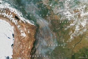 Image courtesy of NASA Earth Observatory by Joshua Stevens, using VIIRS data from the Suomi National Polar-orbiting Partnership. Suomi NPP is the result of a partnership between NASA, the National Oceanic and Atmospheric Administration, and the Department of Defense. Caption by Adam Voiland.